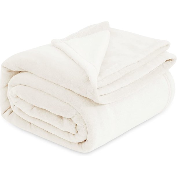 Bedsure Fleece Blanket Queen Blanket Cream Soft Lightweight Plush