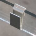 thumbnail image 4 of sweethay 50 piezas de Clips Z de vidrio, hebillas de jardinería, abrazaderas fijas de panel de estructura de actualización ajustable que Jardín y Patio, 4 of 6