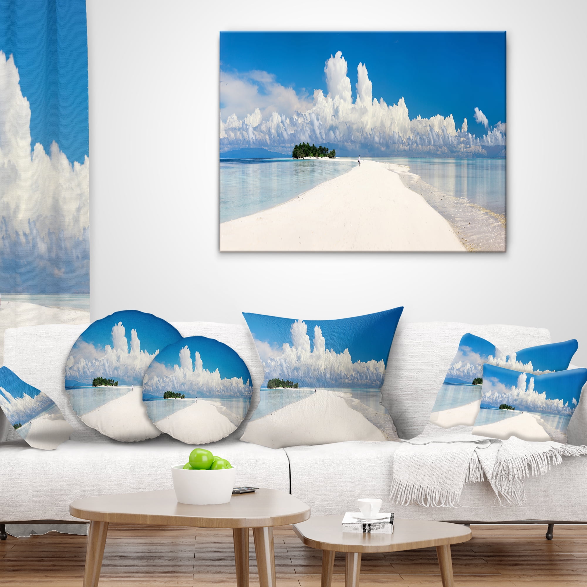 Designart Tropical Island Panorama - Landscape Photography Throw Pillow - 18x18