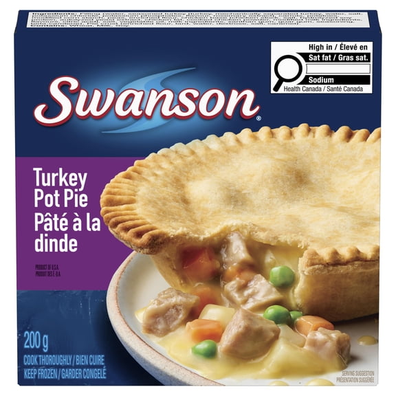 Swanson Turkey Pie: flaky crust stuffed with seasoned turkey, carrots, potatoes, and peas, 200 g