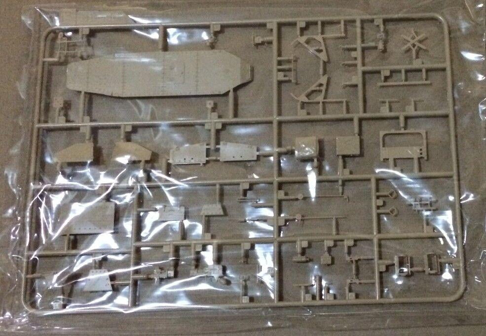Meng Model TS-011 1/35 French FT-17 Light Tank (Riveted Turret) plastic model kit,model building Model kit