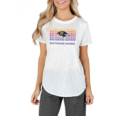 black t shirt and white pants