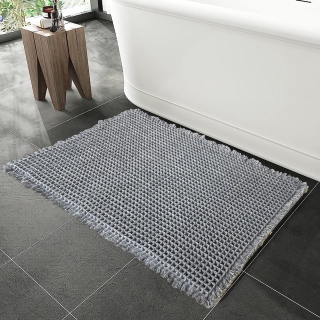 Waffle Bath Mat, Super Absorbent Non-Slip Bath Mats for Bathroom Floor, Machine Washable Bathroom Rugs with Tassels, Rubber Backed Bathroom Mats, Ultra Soft. (Light Gray, 18" X 30")