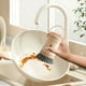 thumbnail image 1 of Cepillo para ollas dispensador de líquidos de cocina | Limpiador de botón de presión | Cepillo de fregar multifuncional para lavar platos encimeras de dormitorios | Cerdas duraderas | Recargable, 1 of 7