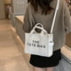 thumbnail image 5 of Bolso de hombro para mujer de moda que combina con todo, tendencia de logotipo imprimible de PU de verano, 5 of 6