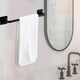thumbnail image 5 of Toallero con gancho decorativo impermeable y extraíble, estable sobre barra o puerta largo y negro, 5 of 7