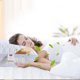 thumbnail image 2 of Relleno de almohada de terciopelo de calidad hotelera, blanco o gris, 42 x 70 cm, relleno sintético de plumón, ideal para todas las posiciones al dormir, 1 unidad, 2 of 7