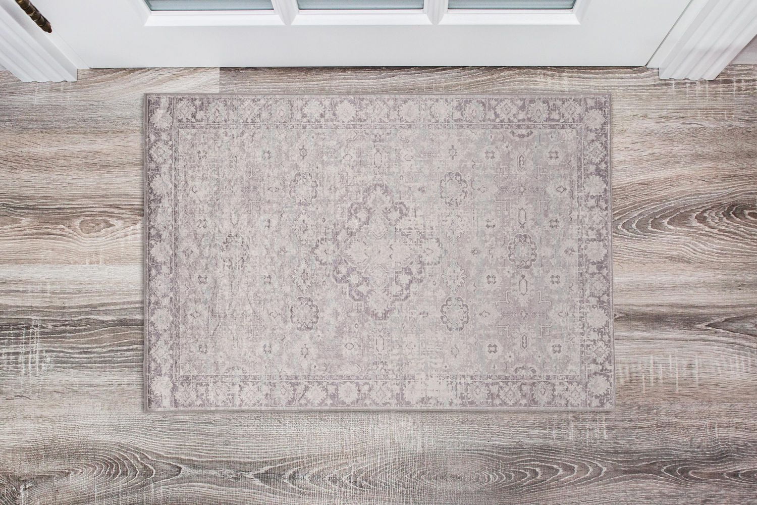 Emerald Ritchie Blue & Ivory 5' x 7' Area Rug