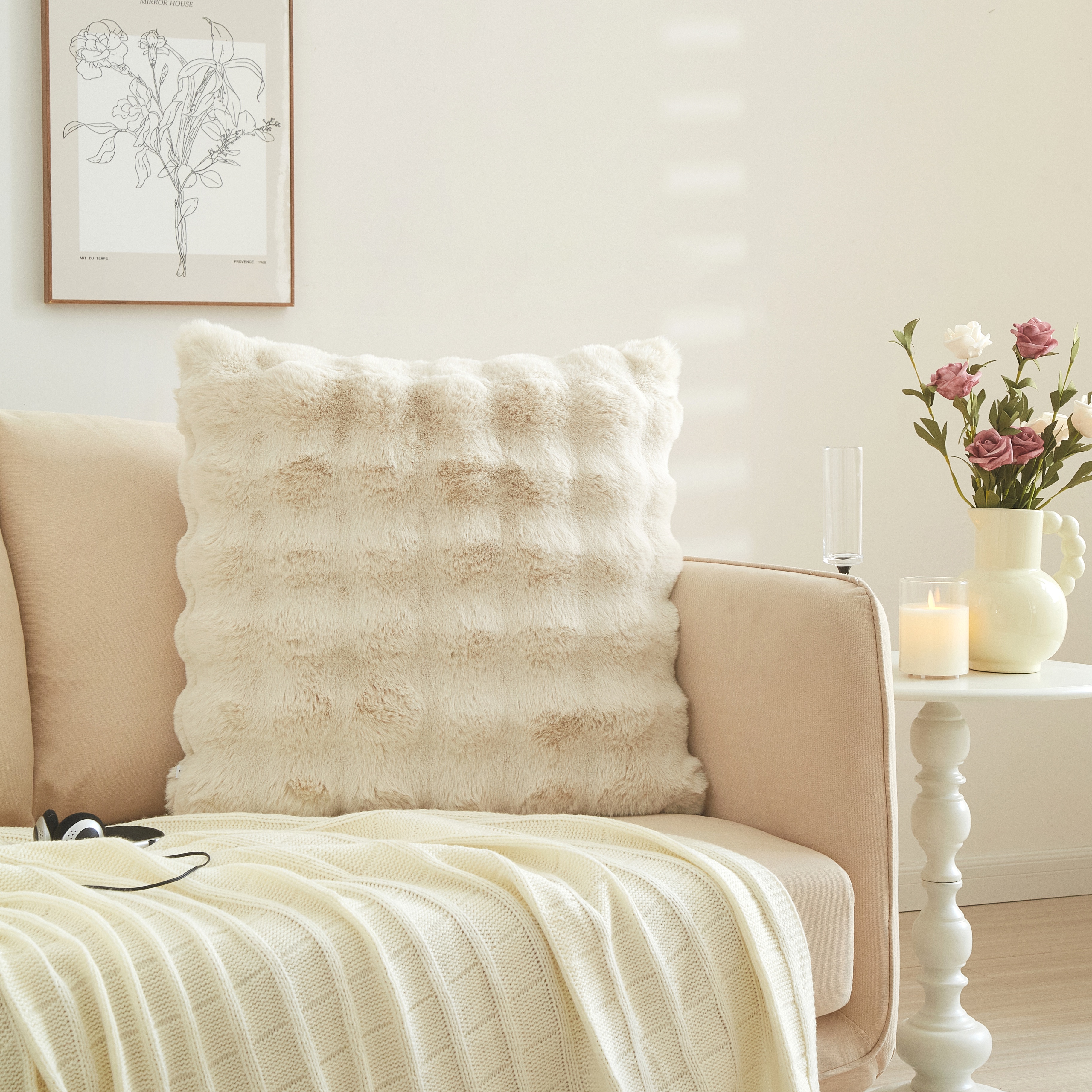 Better Homes & Gardens Bubble Fur Throw Pillow, 22x22, Beige photo 2