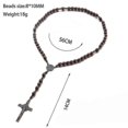 thumbnail image 2 of Collar de rosario con cruz católica, cuentas de oración de madera natural con cruz de medalla (marrón oscuro) --- Código de modelo 24677, 2 of 5