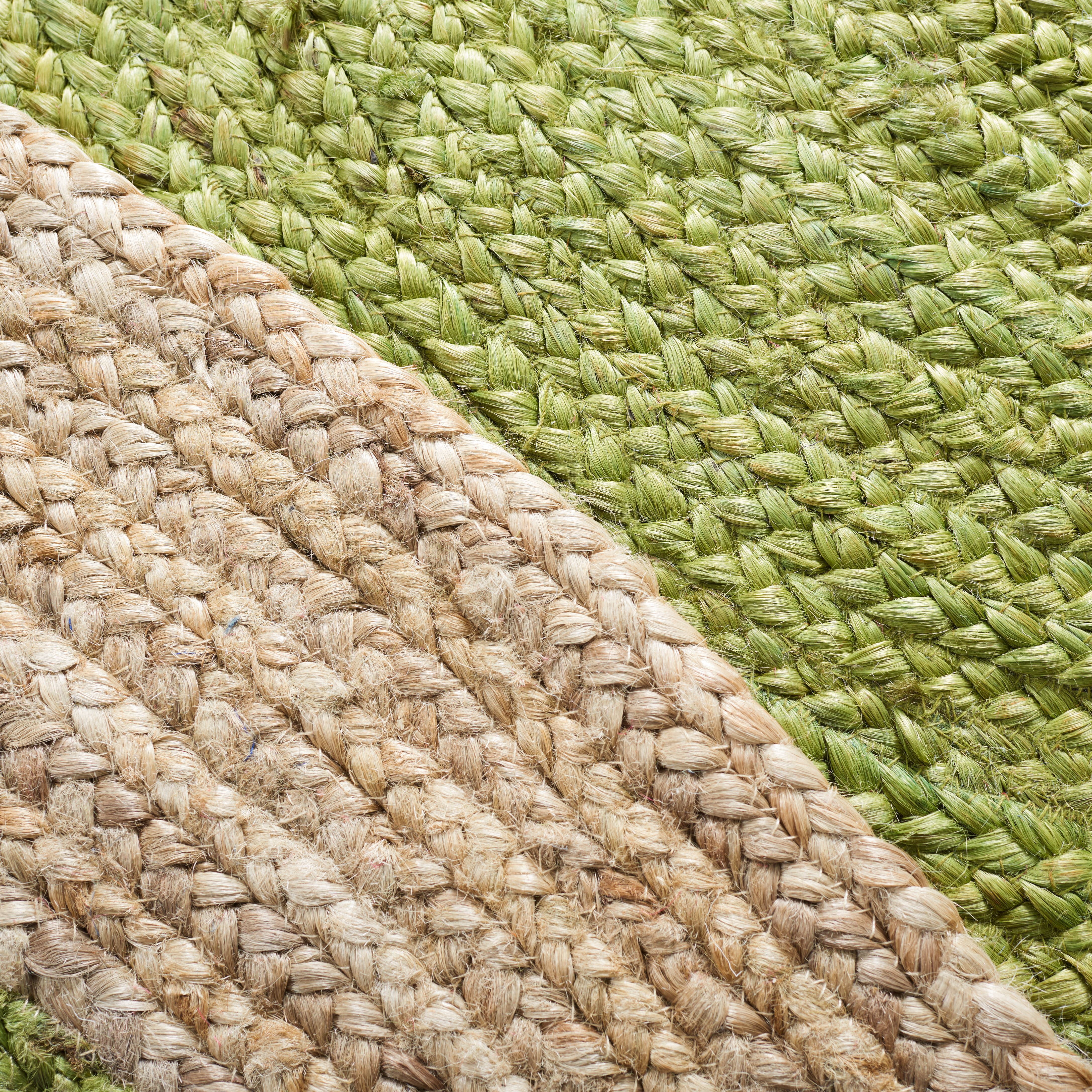 SAFAVIEH Natural Fiber Cebrail Geometric Area Rug, Green/Natural, 5' x 8' Oval