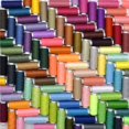 thumbnail image 1 of Carretes de poliéster de hilo de coser multiusos de 100 colores, 250 yardas por carrete para coser a mano, acolchar y manualidades, 1 of 5