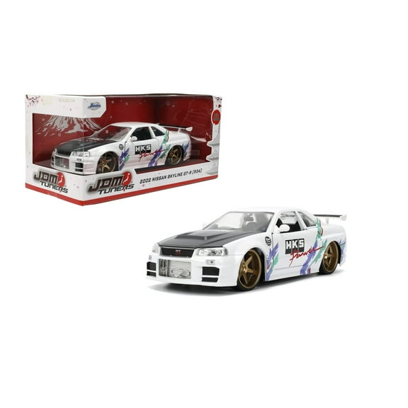 Jada Toys JDM Tuners 1:24 Die-Cast 2002 Nissan Skyline GT-R (R34), Opening Doors, Detailed Interior, Rubber Tires, Collectible for Ages 8 (Glossy White)