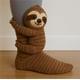 thumbnail image 2 of Calcetín de perezoso abrazado, tejido a crochet, regalo navideño divertido de animales, diseño de perezoso marrón, pantuflas de piso, suave y cálido, mezcla de cachemira, calcetín grueso para invierno, 2 of 7