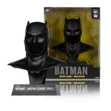 Batman (Justice League) 1:3 Scale Cowl Replica - McFarlane Toys