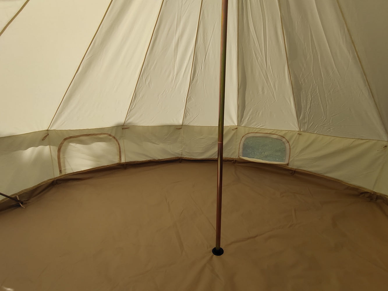 Outdoor Luxury Waterproof 5M/16.4 Oxford Bell Tent with Stove Hole Dome Yurt Glamping Tent For 3-10 Persons Camping