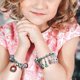 thumbnail image 2 of Kit de pulsera de calendario de Adviento con cuenta regresiva y joyas navideñas, 2 of 5