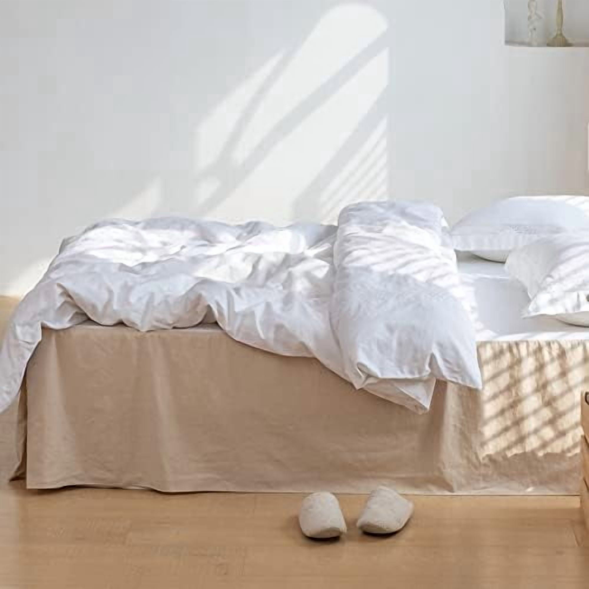 French Linen Bed Skirt with Pleated Corner 18-Inch Tailored Drop Natural Flax Cotton Blend Basic Dust Ruffle Soft Cozy Farmhouse Bedding (18" Queen, Basic Linen)