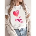 thumbnail image 2 of T-Shirt Décontracté Col Rond pour la Saint-Valentin pour Femmes, Tissu Tricoté, Manches Courtes Légèrement Extensible, Coupe Régulière, Haut Toutes Saisons avec Imprimé Cœur et Nœud Amour Sucre pour Adulte, Homme, Femme, Adolescent, 2 of 7
