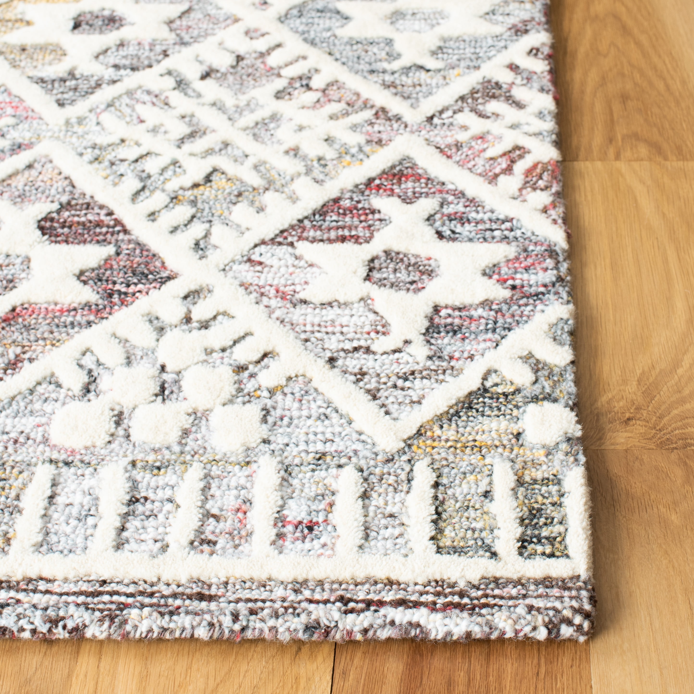 SAFAVIEH Roslyn Desi Geometric Area Rug, Red/Ivory, 4' x 6'