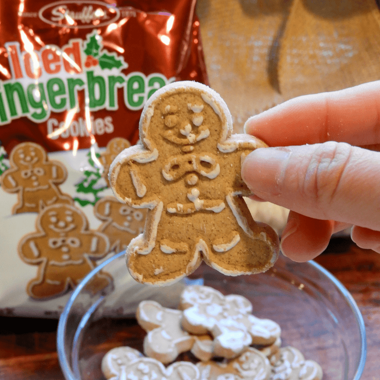 Stauffer's Iced Gingerbread Cookies, Festive Shapes with White