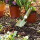 thumbnail image 5 of Paleta de mano para jardinería con cabezal de acero al carbono y agarre suave al tacto de Worth Garden, pala para plantar en interiores y exteriores, 5 of 6