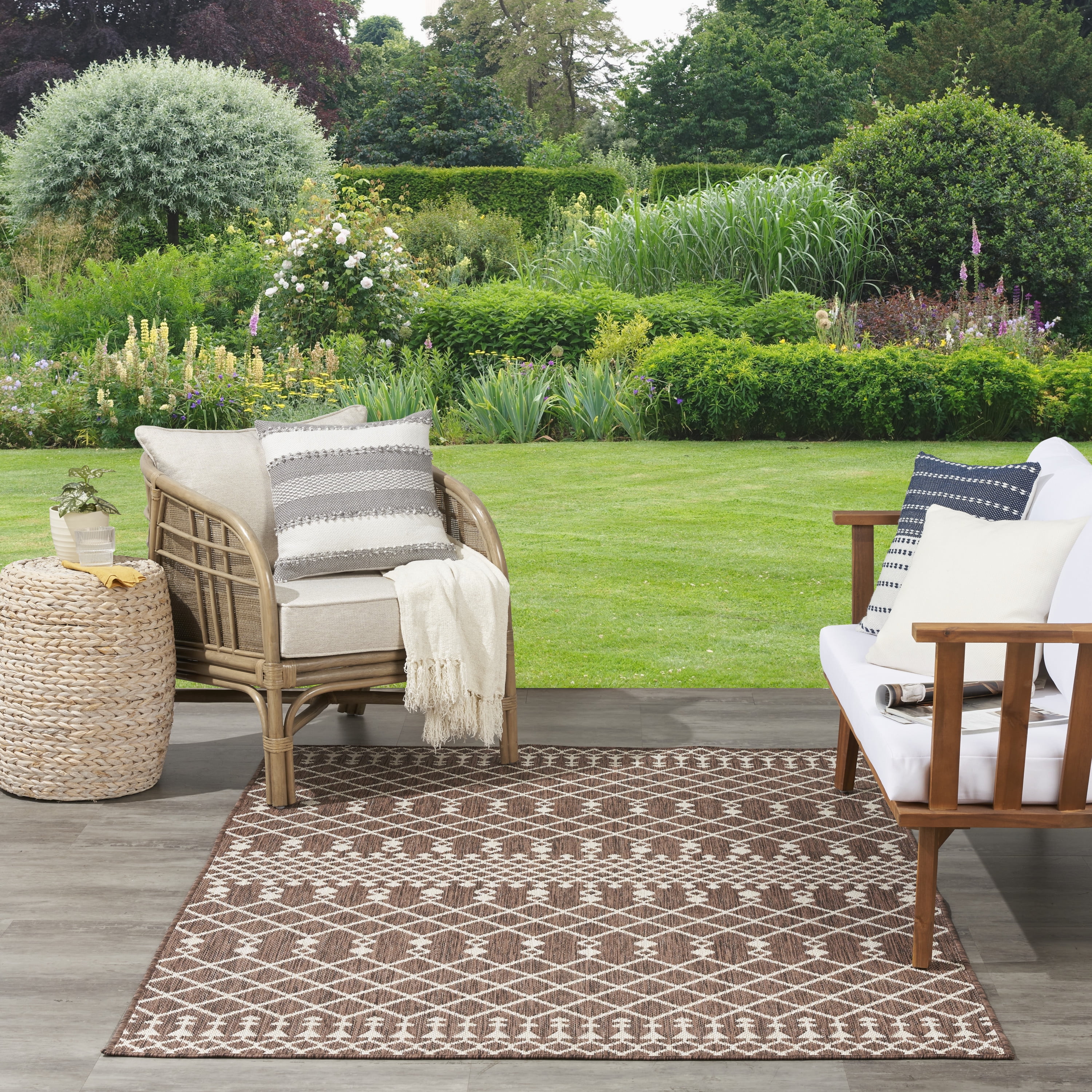 Nourison Positano Indoor/Outdoor Natural 7' x 10' Area Rug (7x10)