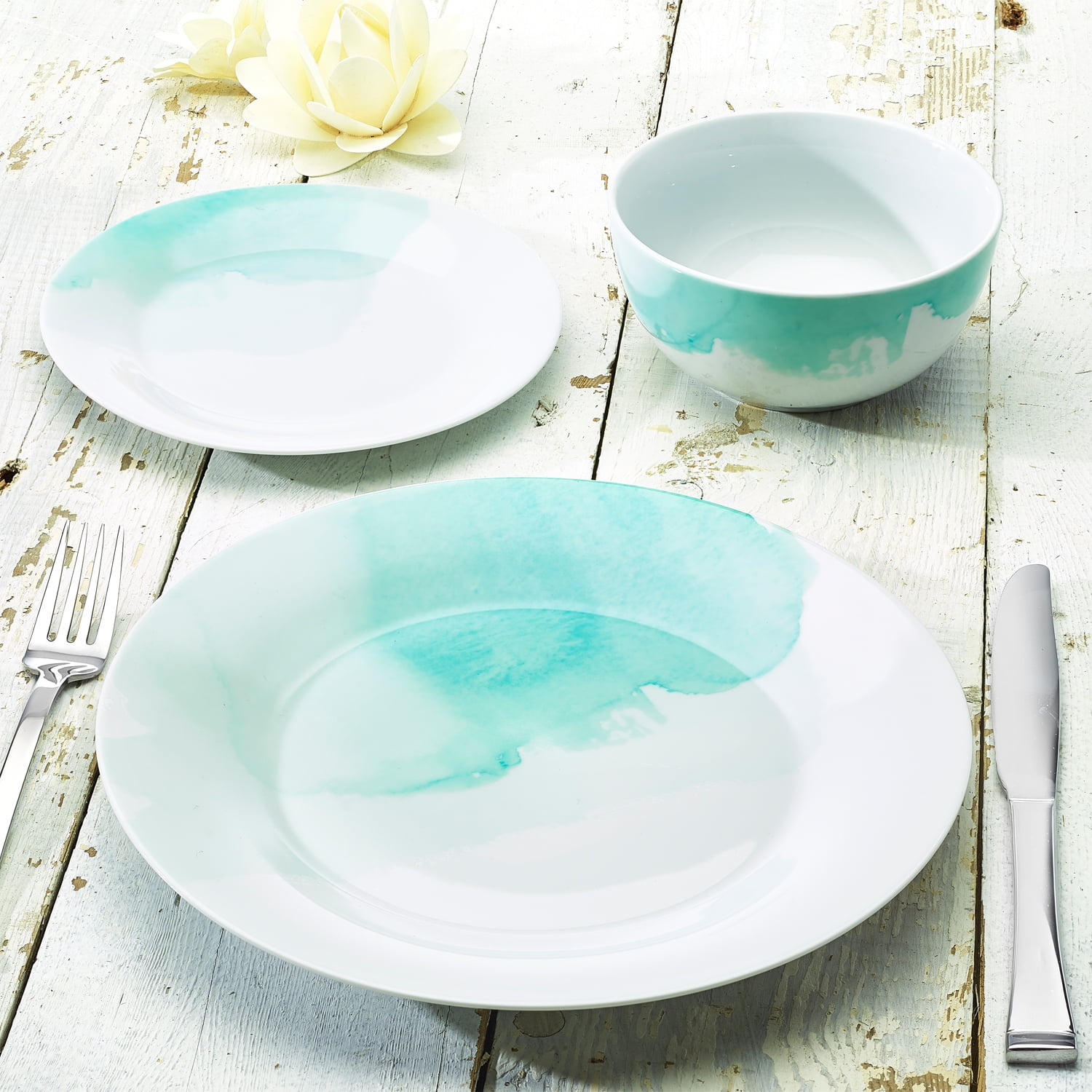 patterned dinnerware sets