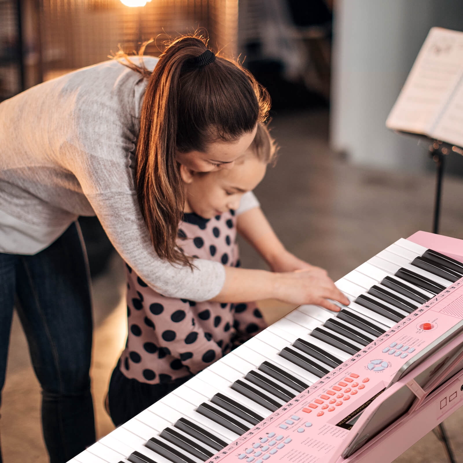 Costway 61-Key Electronic Keyboard Piano with 350 Rhythms 350 Timbres 50 Demo Songs Pink