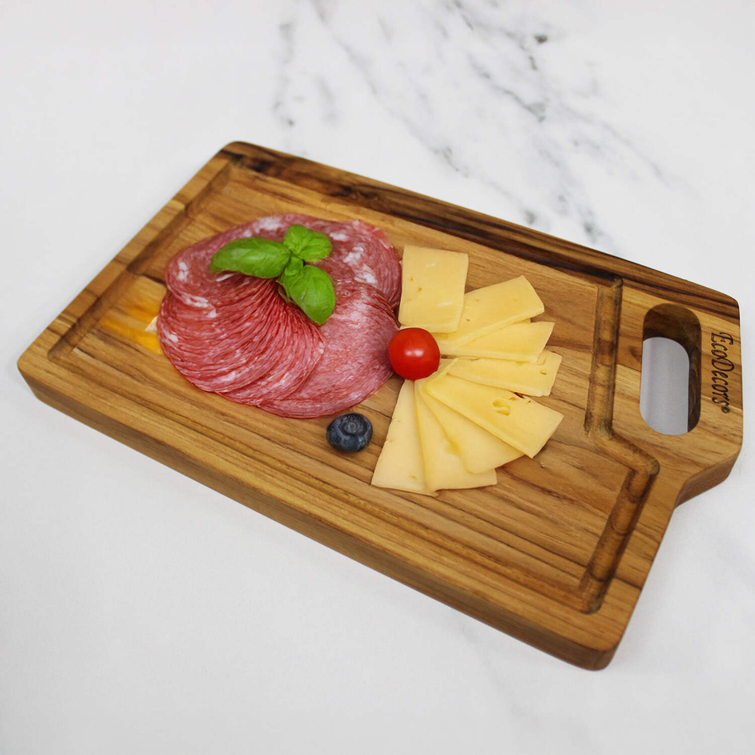 EcoDecors 10x6 Teak Edge Grain Cutting Board with Juice Groove  Handle