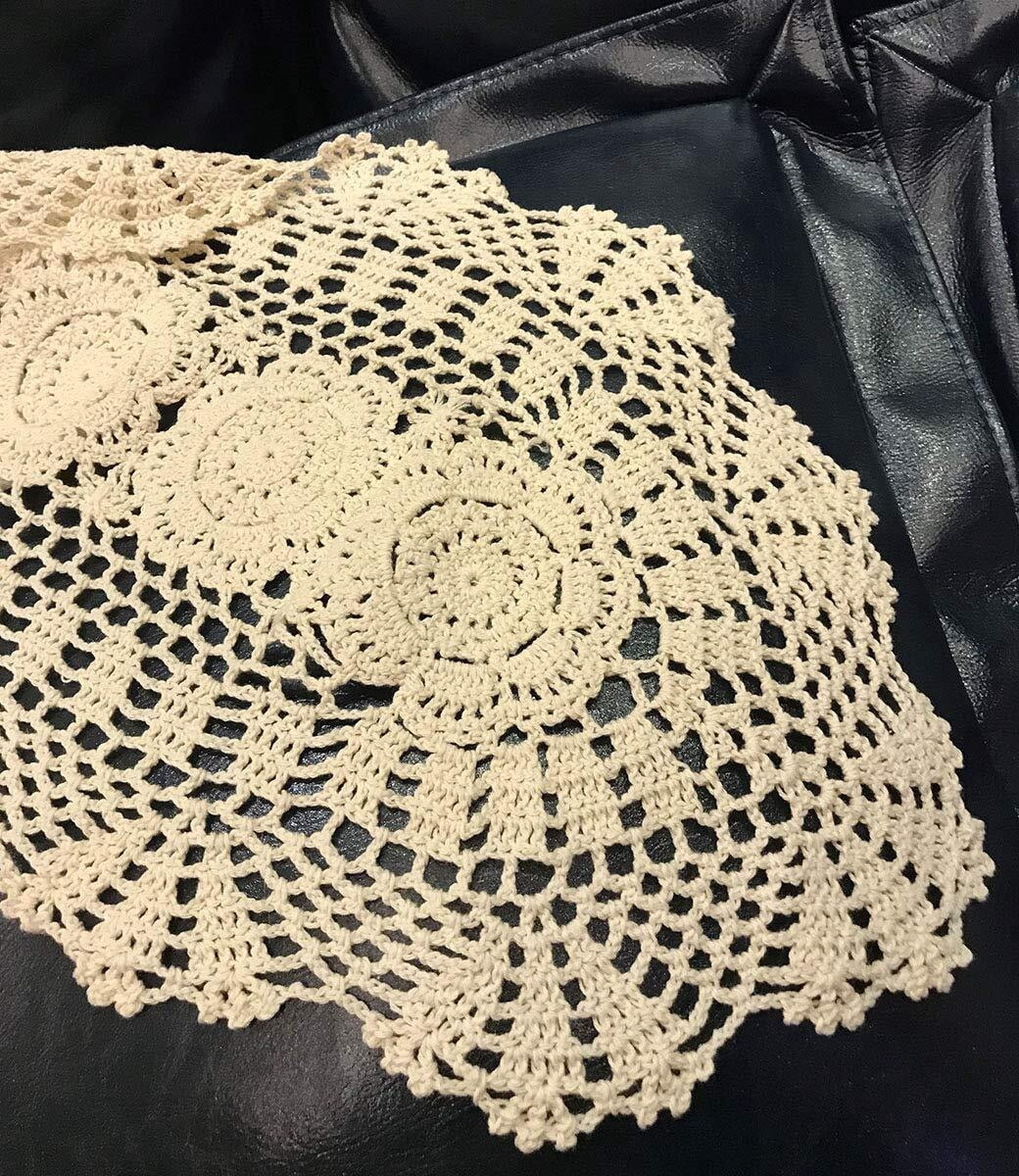 Handmade Crochet Cotton Table Runner Lace Doilies Doily Oval Dresser Scarves,11.8 by 35 Inches.