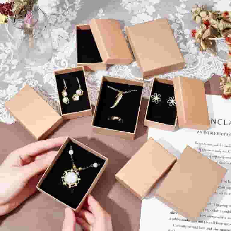 4 Pcs Jewellery Gift Boxes, 9 X 9 X 4cm Cardboard Jewellery Display Box, Jewellery Packaging Box