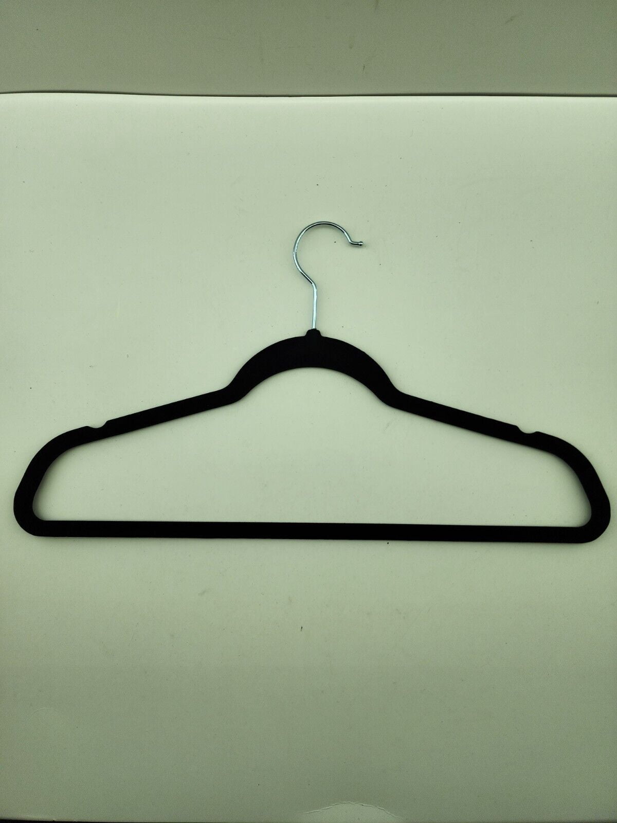 Clothes Hangers, 30 Pack, non slip, Black, New In Box