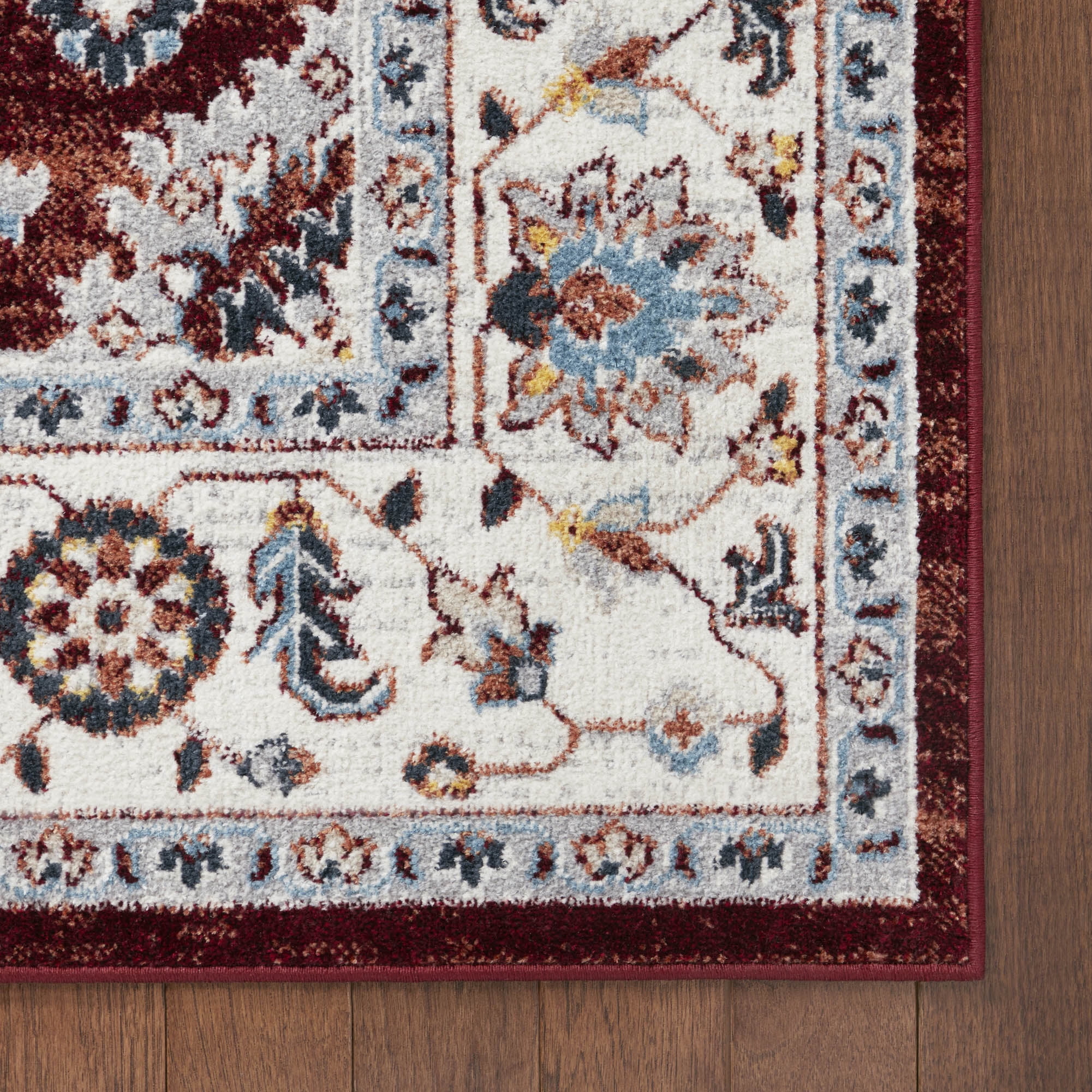Everwash Treasure Lina Traditional Medallion Machine Washable Indoor Area Rug, Red/Ivory, 6'6"x9'2"