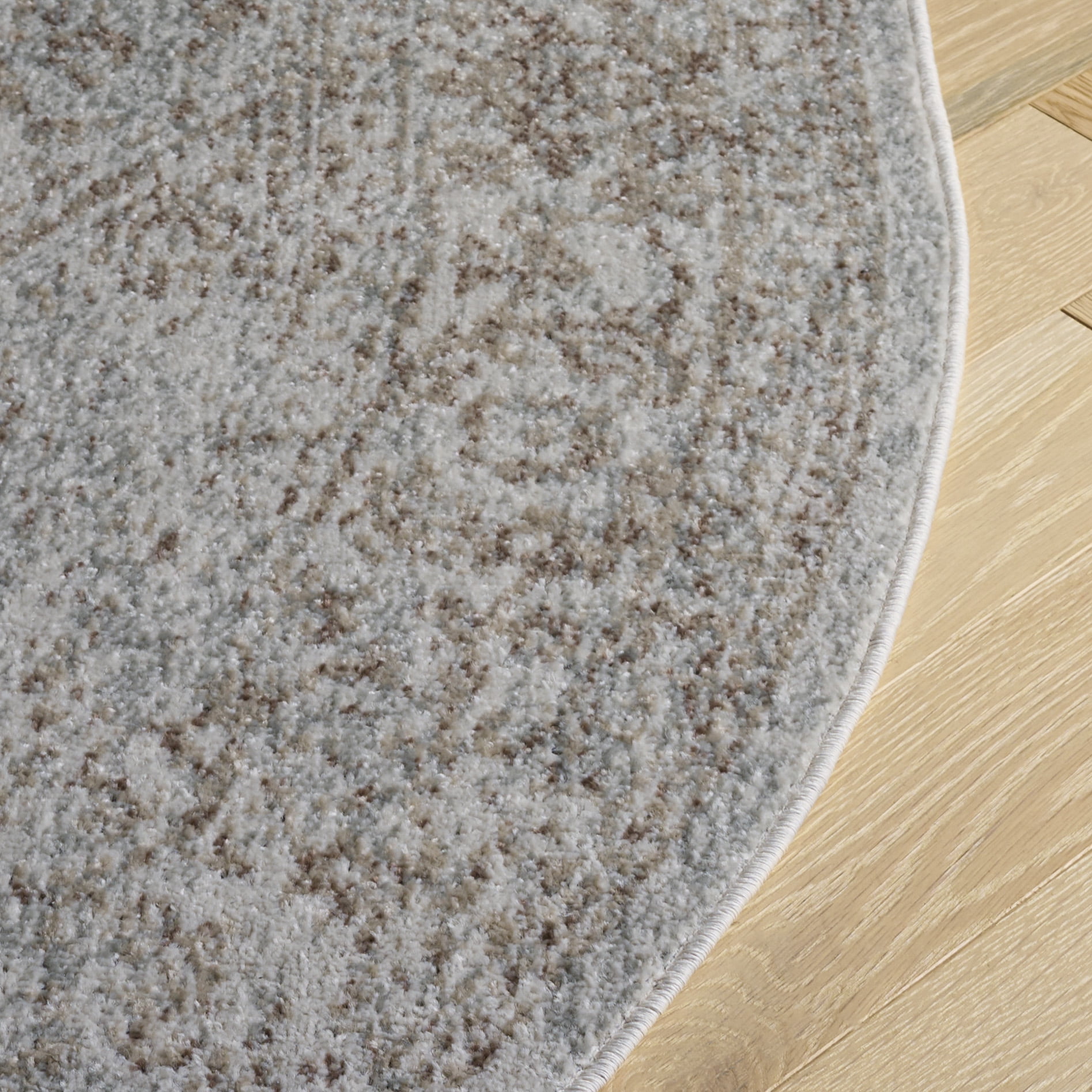 Safavieh Evoke Trena Floral Area Rug, Ivory/Taupe, 6' x 8' Oval