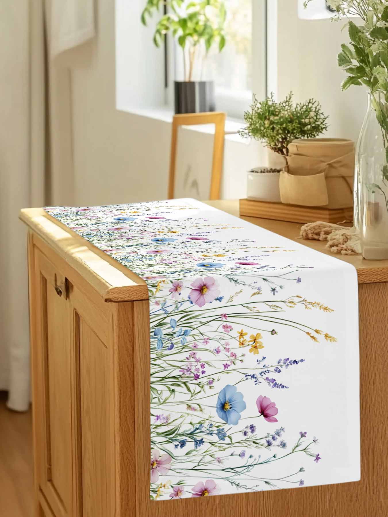 Farm Flower Watercolor Wildflower Table Runner 90 Inches Long, Farm Plant on White Table Runners Tabletop Scarf Kitchen Dining Tables Decoration for Home Party Indoor Outdoor