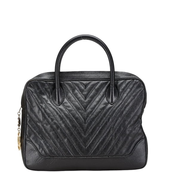 Pre-Owned Chanel Chevron V-Stitch Handbag in Black Caviar Leather for Women (Good)