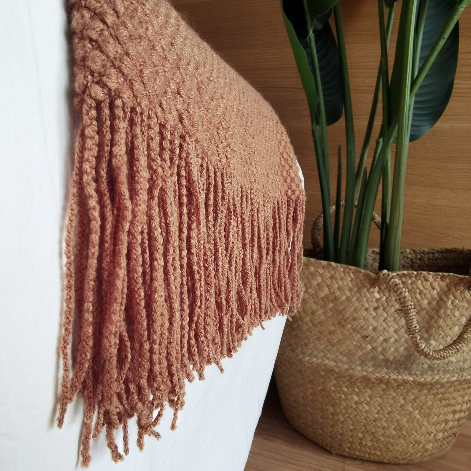 LOMAO Knitted Throw Blanket with Tassels Bubble Textured Lightweight Throws for Bed,Chair,Sofa,Living Room,Home Decor (Caramel/Rust,50*60 in)