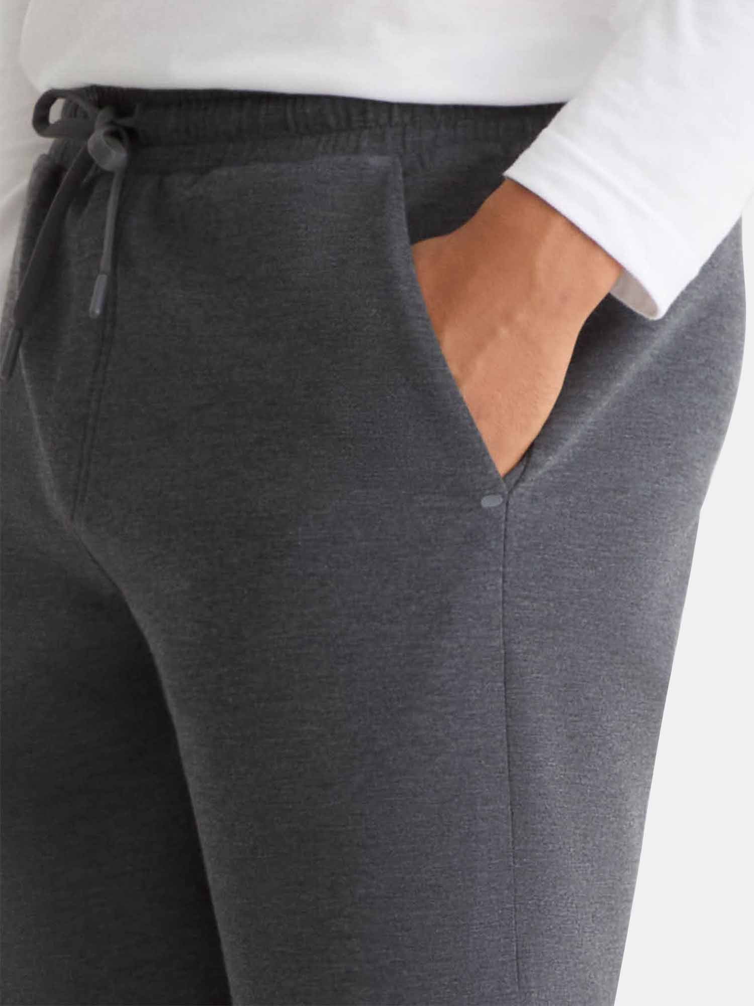 Athletic Works Men's and Big Men's Fusion Double Knit Shorts 8" Inseam, Sizes S-5XL