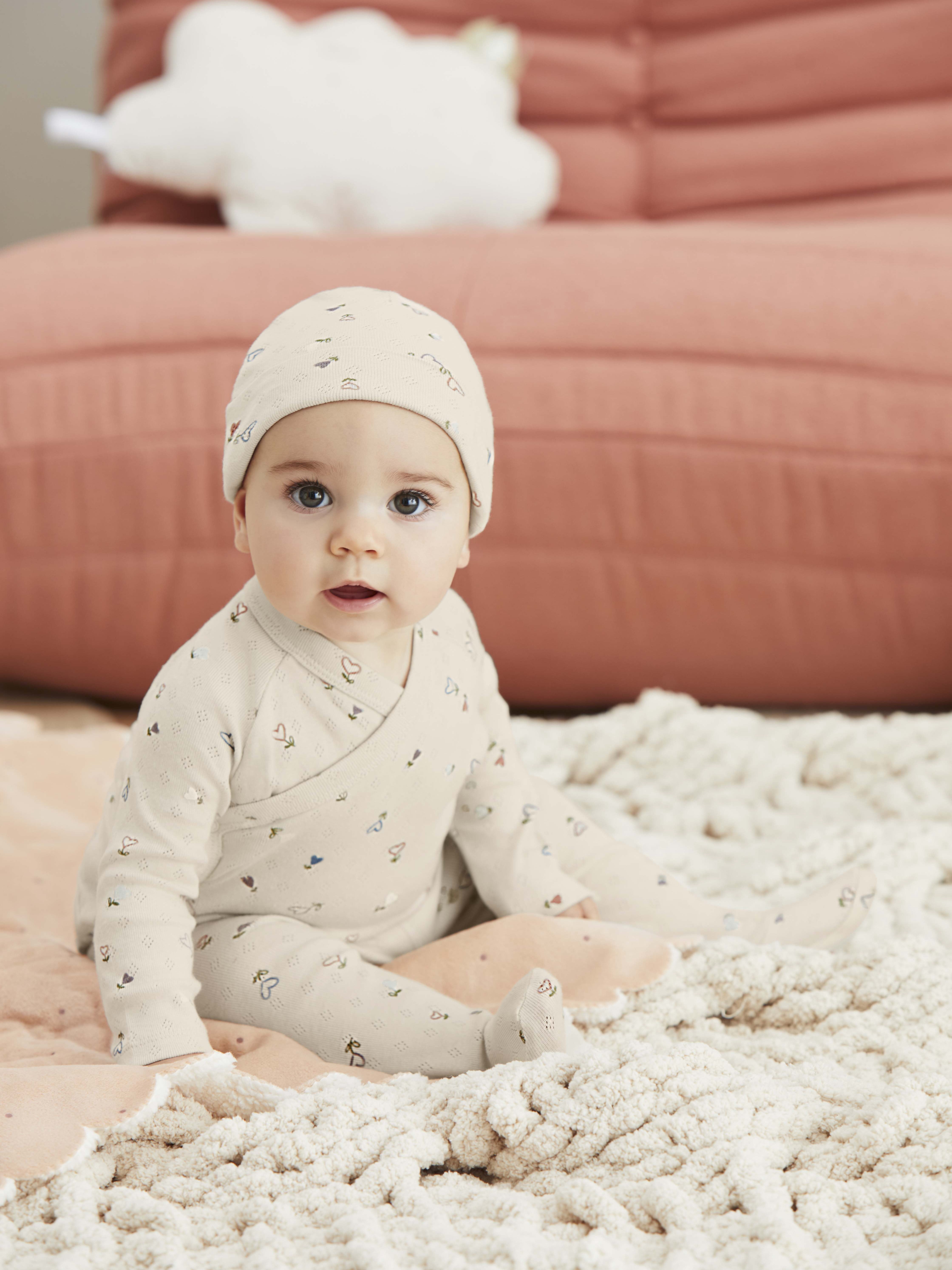 Bliss by Garanimals Baby Layette Pajama, 5-Piece Set, Sizes 0–9M