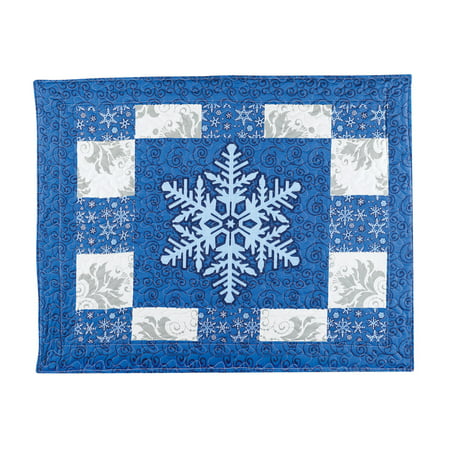 Patchwork Style Snowflakes Quilt - Festive Winter Bedroom