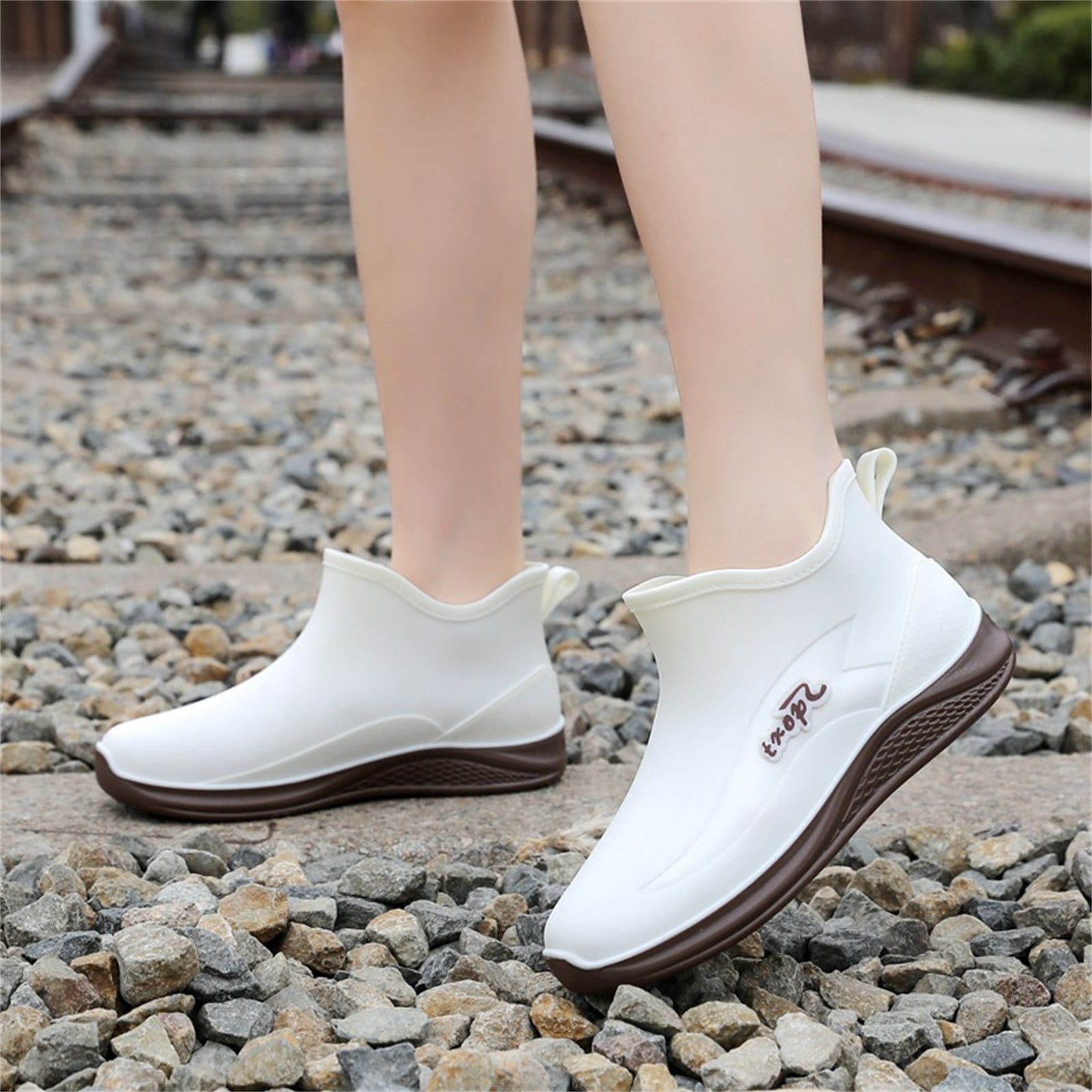 XIMIN Women Rain Boots Ankle Rain Shoes Anti-Slipping Waterproof Rainboots with Comfortable Lightweight Garden Rubber Rain Boot Outdoor Work Shoes Fishing Deck Boots