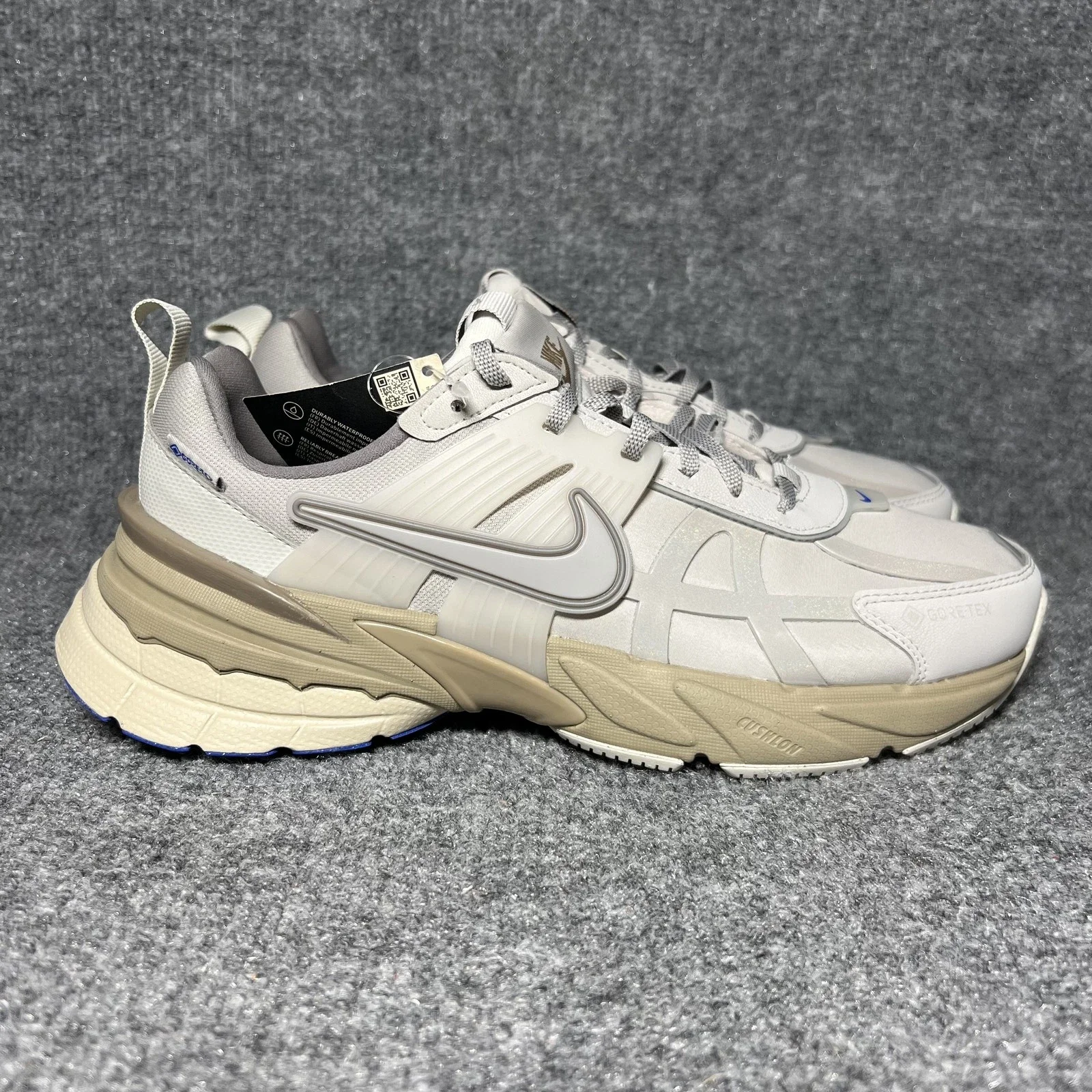 ハル② Nike V2K Run GTX Gore-Tex Women's Running Shoes Size 8 FZ2622 002