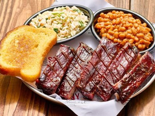 (6 pack) Sonny’s BBQ Sweet BBQ Sauce, 21 oz Bottle – Barbecue Sauce for Grilling, Dipping, and Marinades