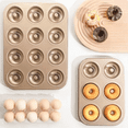 thumbnail image 2 of Molde para tartas con forma de rosquilla con agujeros, para hacer tú mismo, para chocolate, repostería, postres, galletas, muffins, utensilios hechos a mano, 9 tazas, color negro, 2 of 7
