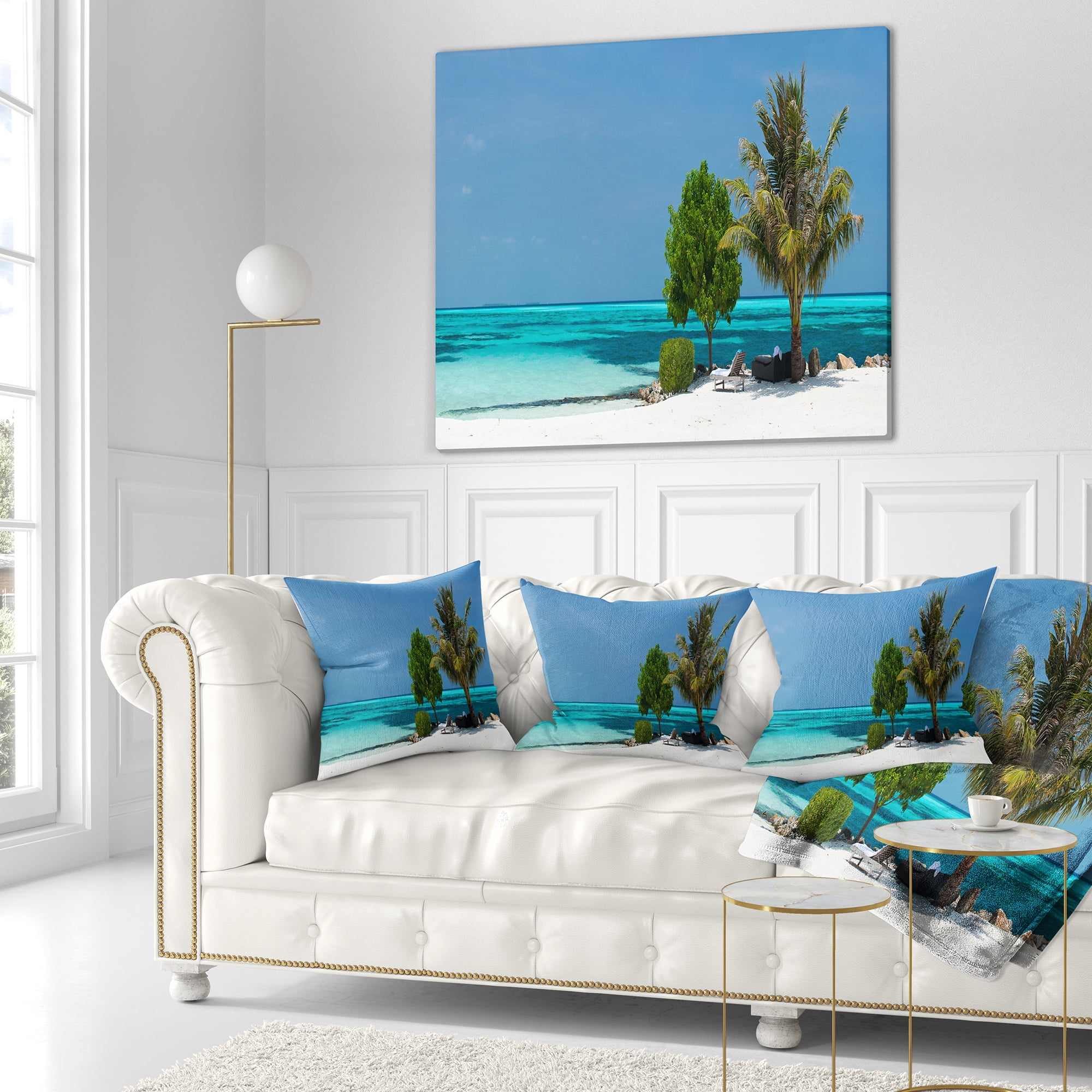 Designart Beach with White Sand and Turquoise Water - Modern Seascape Throw Pillow - 16x16