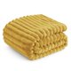 thumbnail image 1 of Manta Bedsure Honey Fleece para sofá, 150 x 200 cm, 1 of 6