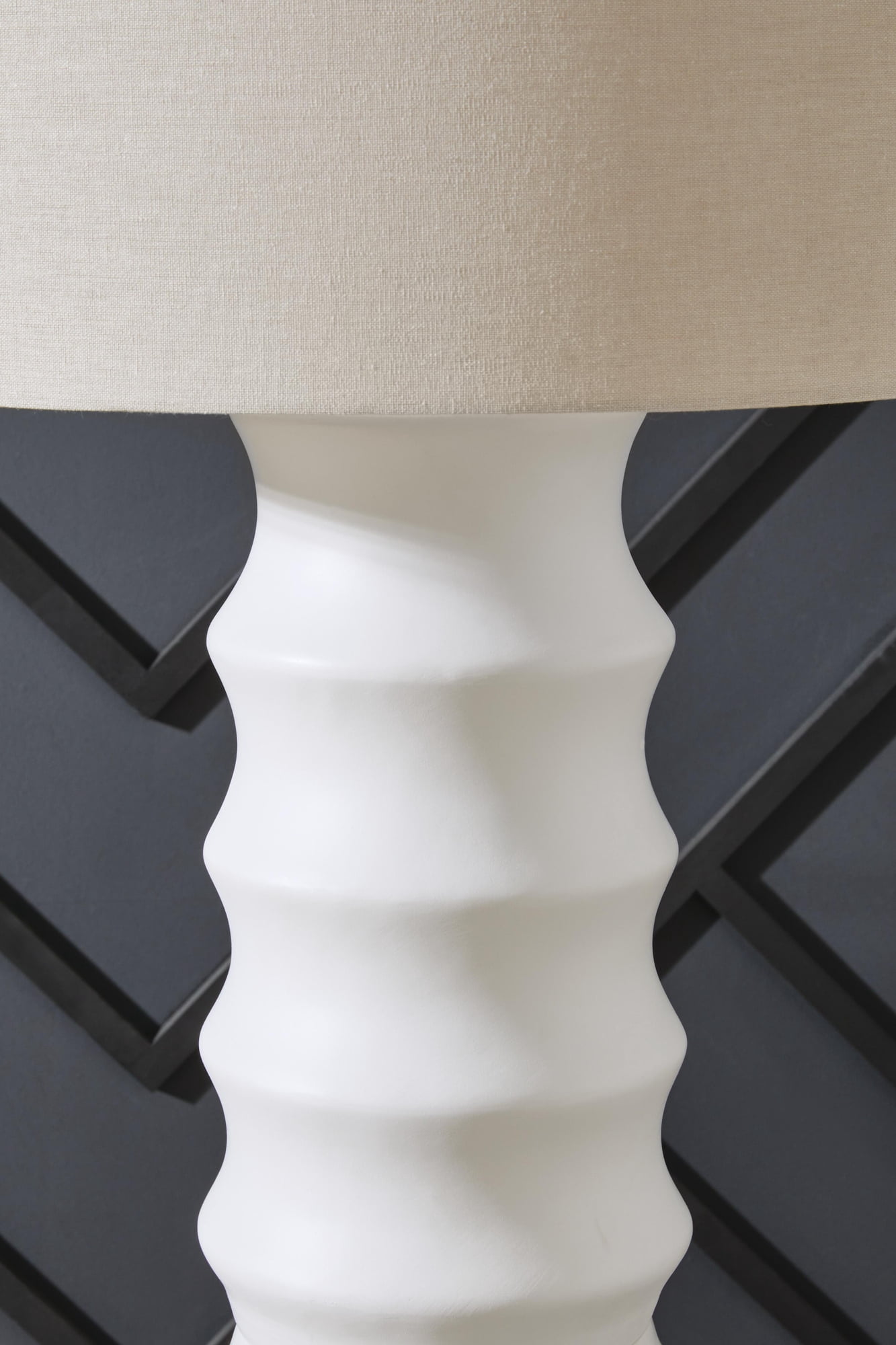 Signature Design by Ashley Veraleigh Floor Lamp, Polyresin Base, 3-Way Switch, White Finish