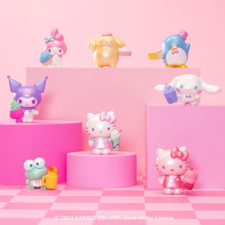 Hello Kitty and Friends Sweet Snacks 8-Pack with Mix and Match