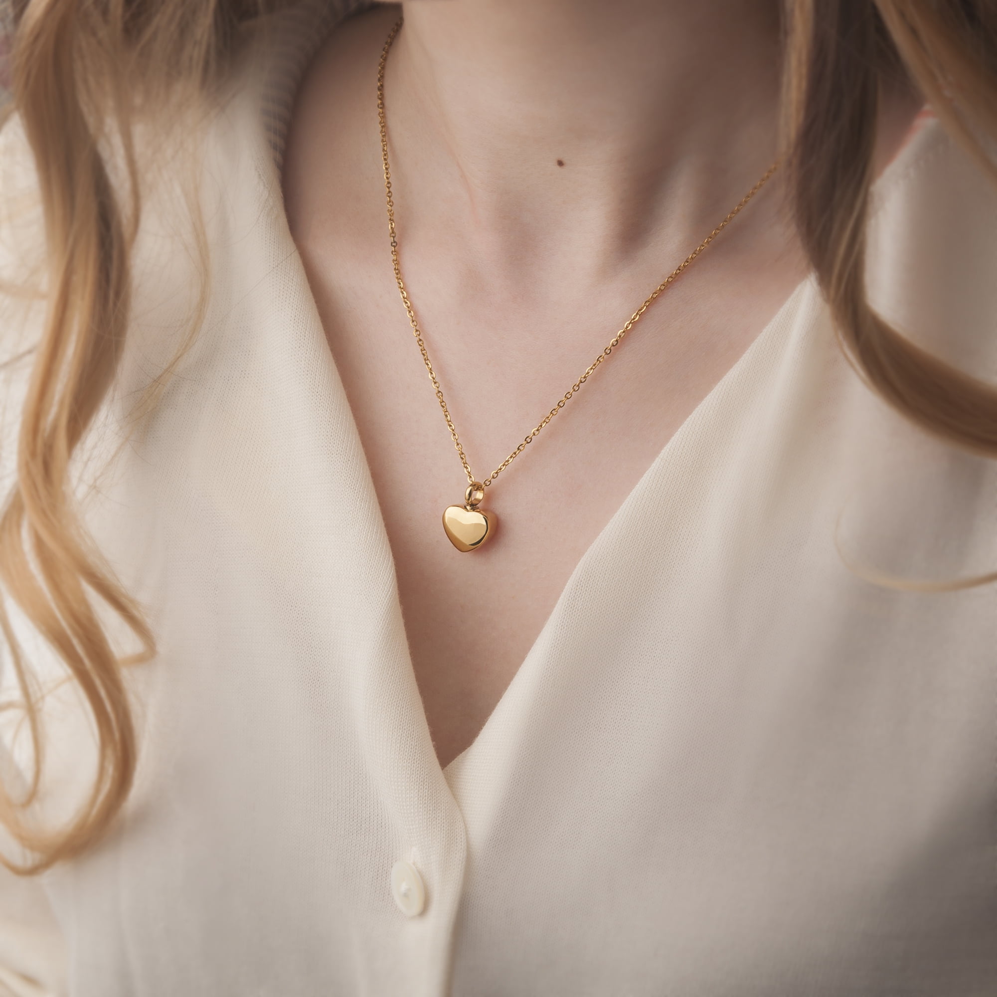 Anavia Mini Heart Urn Pendant Necklace, Pet Cremation Jewelry, Memorial Jewelry Urn For Dog/Cat Ashes Pet Loss Gift - [Gold Necklace]